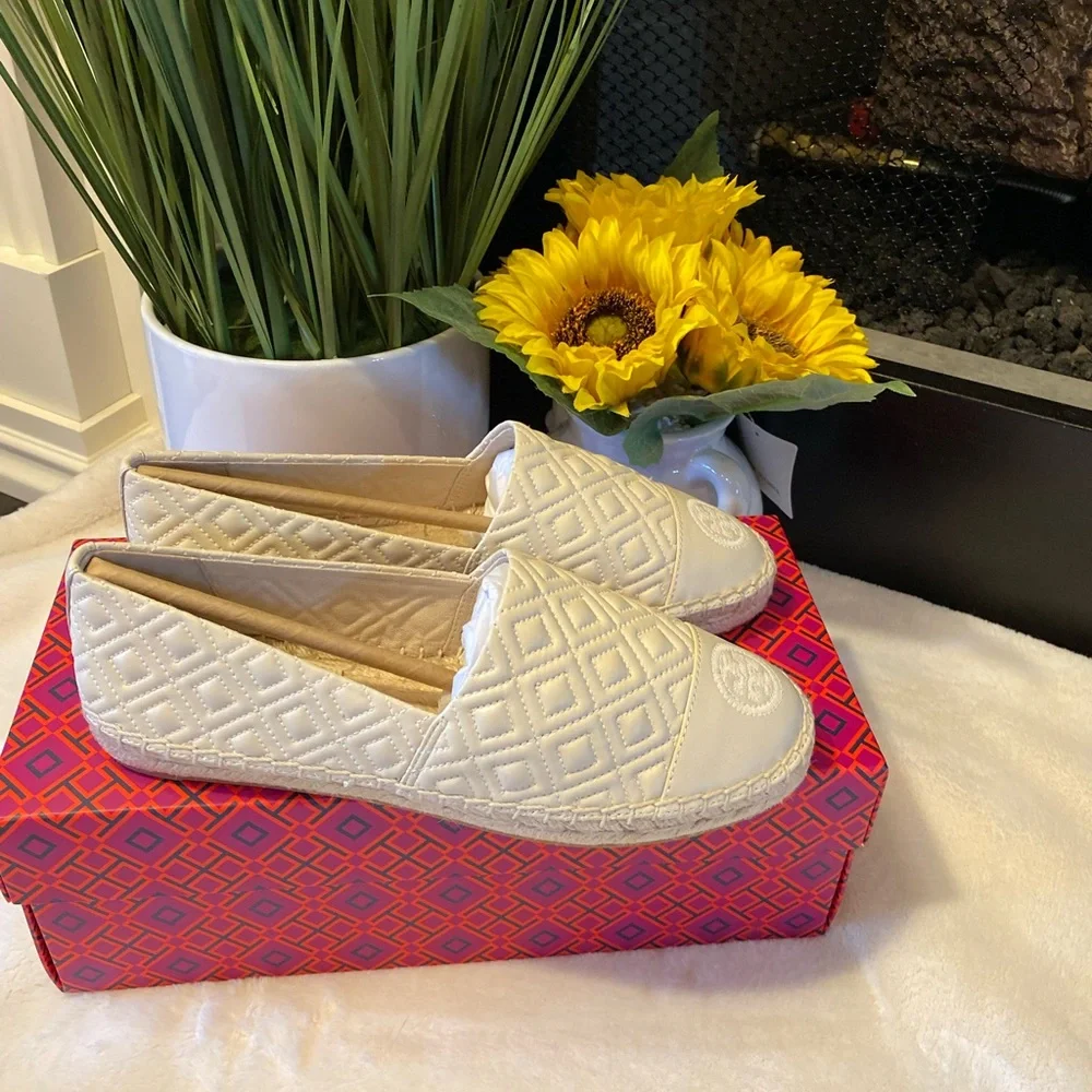 ✨NEW✨Tory Burch Quilted Flat Espadrille